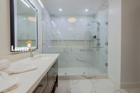 Royal-Kahal-Unit-304-May_2026-LIGH1612-HDR-1280x853