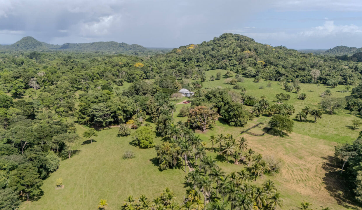 Sirmoor20Hill20Ranch20Estate20Toledo20Belize2011