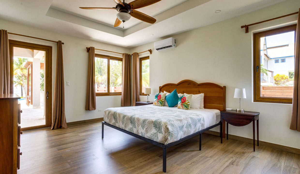 South20Gull20Beachfront20Villa20for20Sale20Placencia20Belize2016