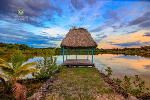 progresso-lagoonfront-acres-belize-luxury-house-min-copy-scaled