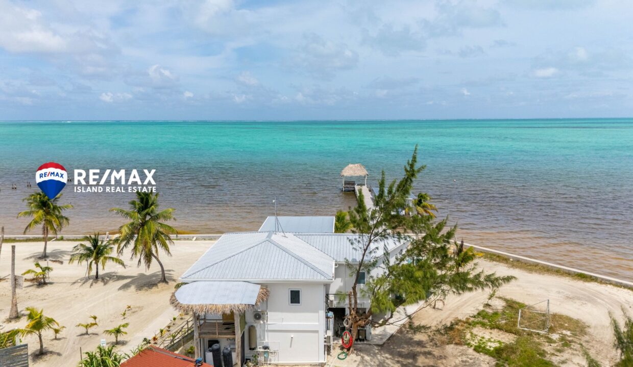 CASA-BOMBA-RESIZED-WATERMARKED