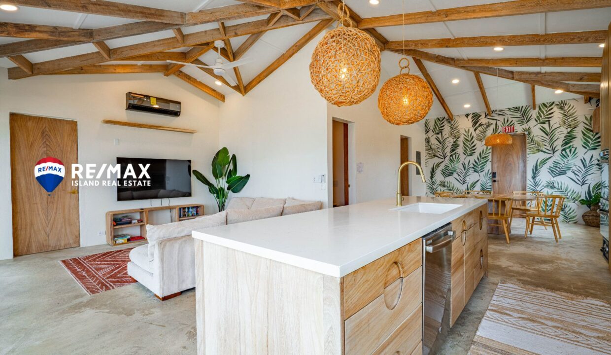 CASA-BOMBA-RESIZED-WATERMARKED-13
