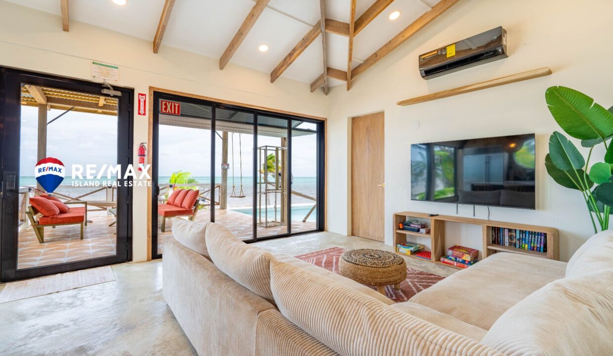 CASA-BOMBA-RESIZED-WATERMARKED-16