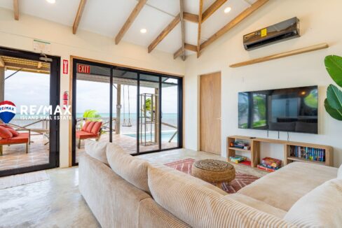 CASA-BOMBA-RESIZED-WATERMARKED-16