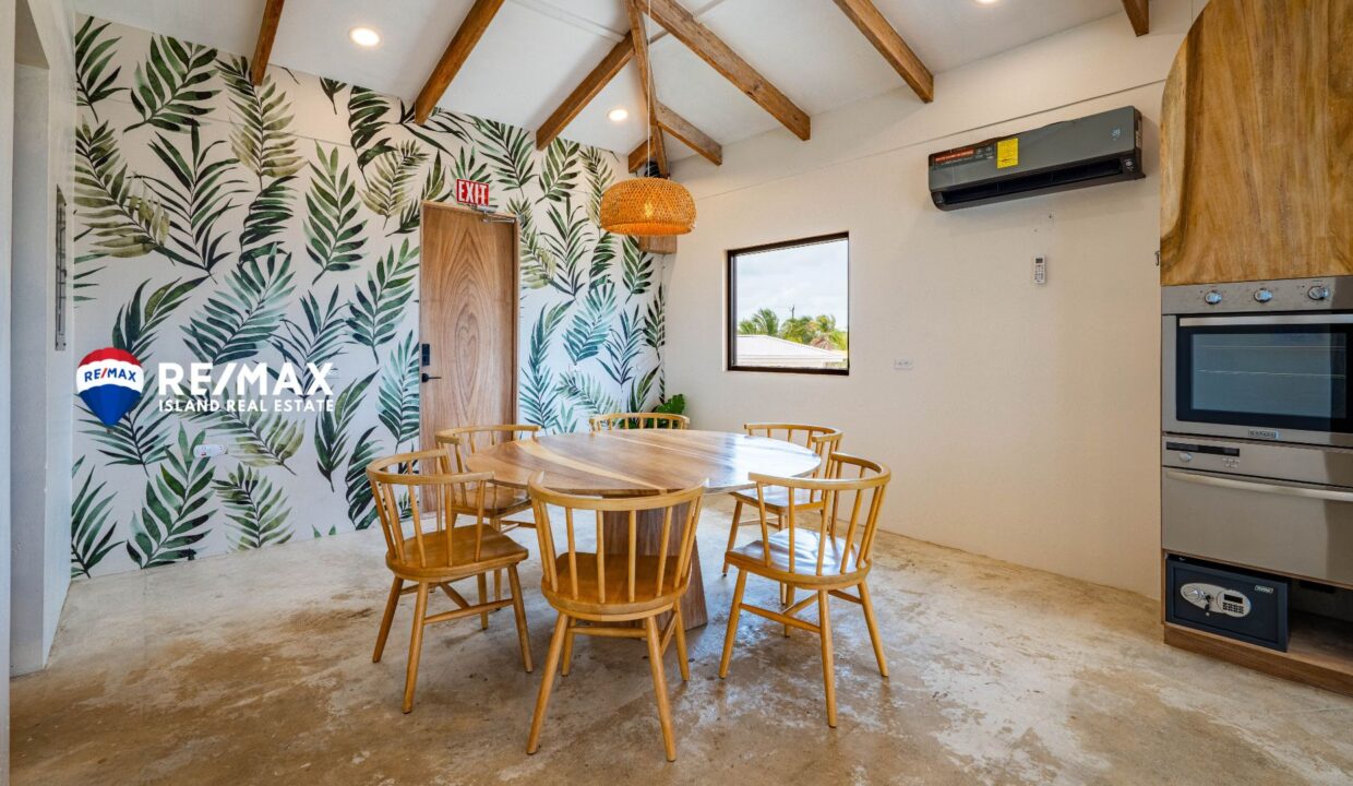 CASA-BOMBA-RESIZED-WATERMARKED-18