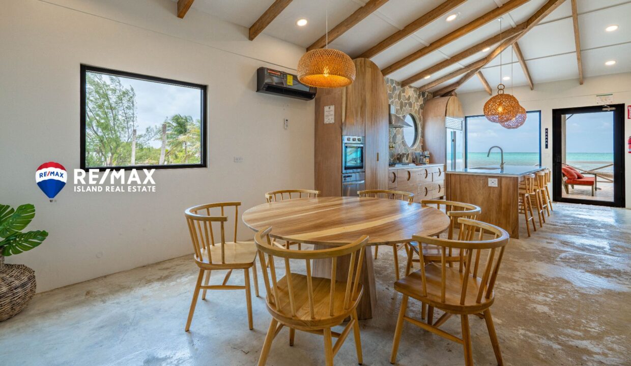 CASA-BOMBA-RESIZED-WATERMARKED-19