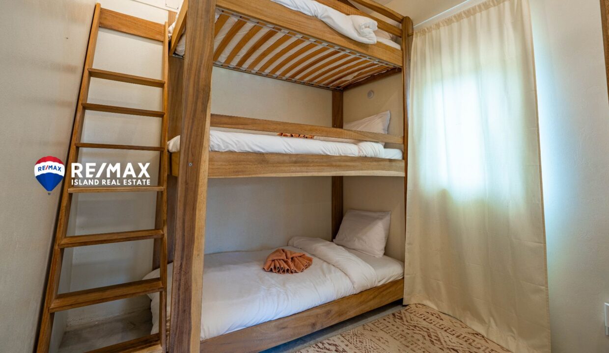 CASA-BOMBA-RESIZED-WATERMARKED-23