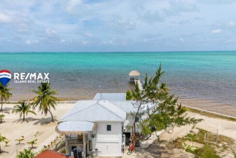 CASA-BOMBA-RESIZED-WATERMARKED
