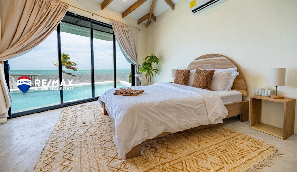 CASA-BOMBA-RESIZED-WATERMARKED-5