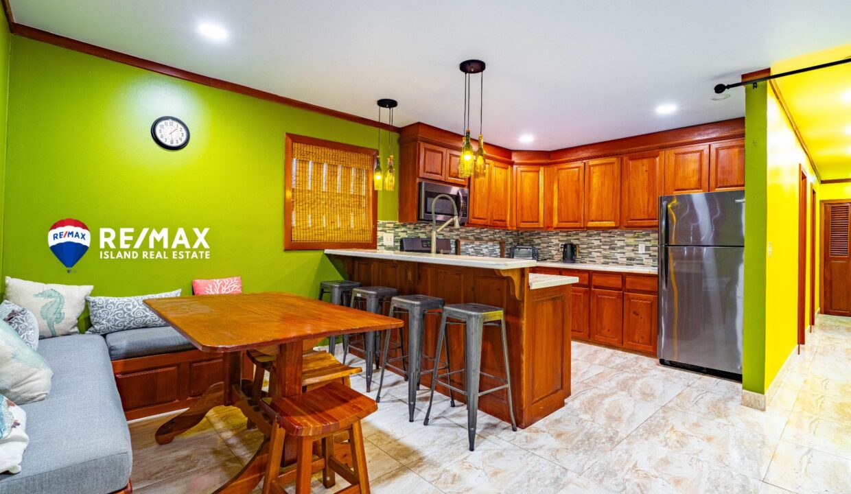 CASA-SEAHORSE-RESIZED-WATERMARKED-10