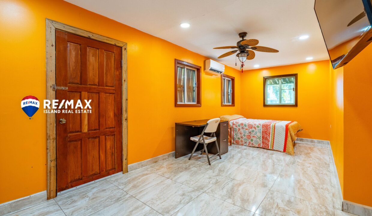 CASA-SEAHORSE-RESIZED-WATERMARKED-15