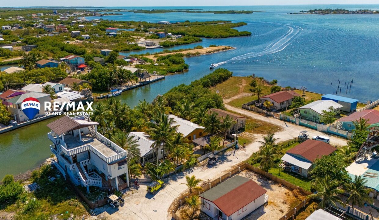 CASA-SEAHORSE-RESIZED-WATERMARKED-2