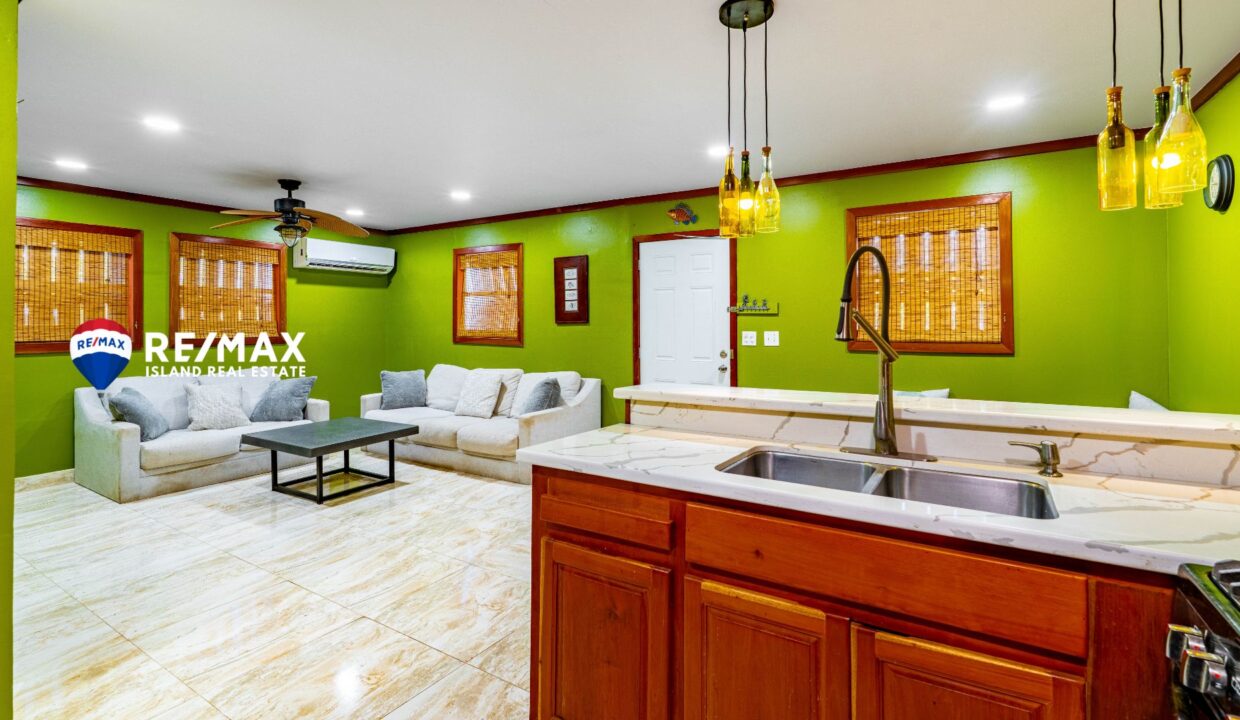 CASA-SEAHORSE-RESIZED-WATERMARKED-6
