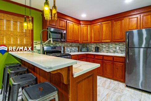 CASA-SEAHORSE-RESIZED-WATERMARKED-9