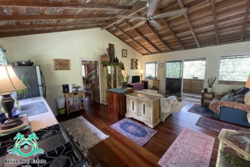 Beautiful Riverfront Home in Burrell Boom