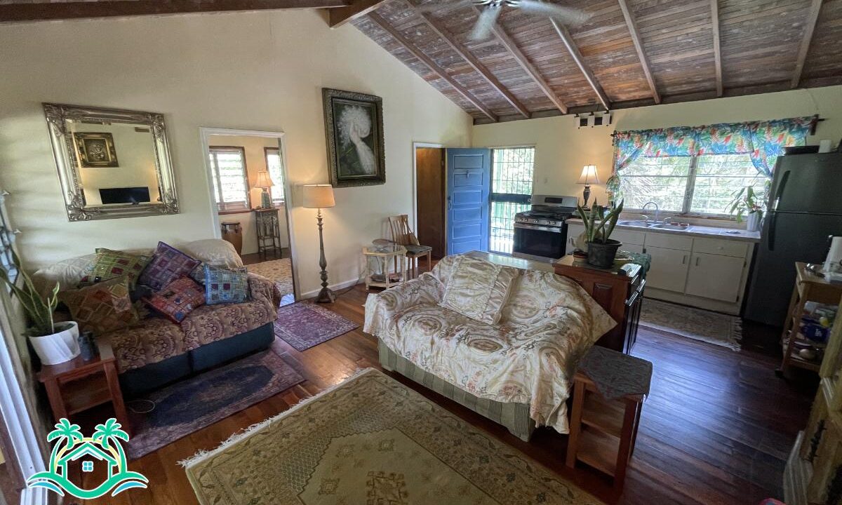 Beautiful Riverfront Home in Burrell Boom