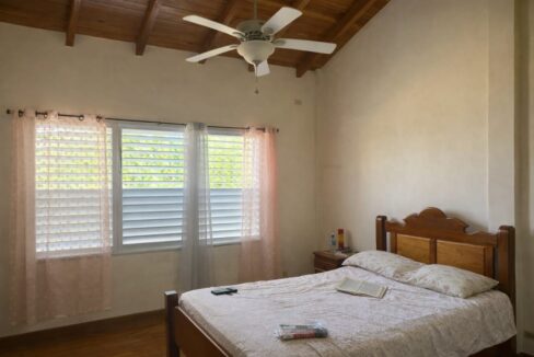 PR-H113-Dangriga-GuestBR2-1170x785