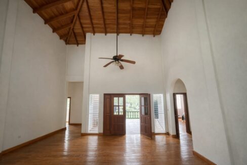 PR-H113-Dangriga-Living-room1-1170x785