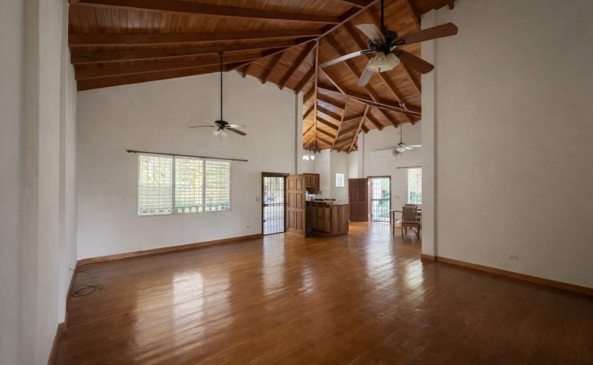 PR-H113-Dangriga-Living-room2-1170x785