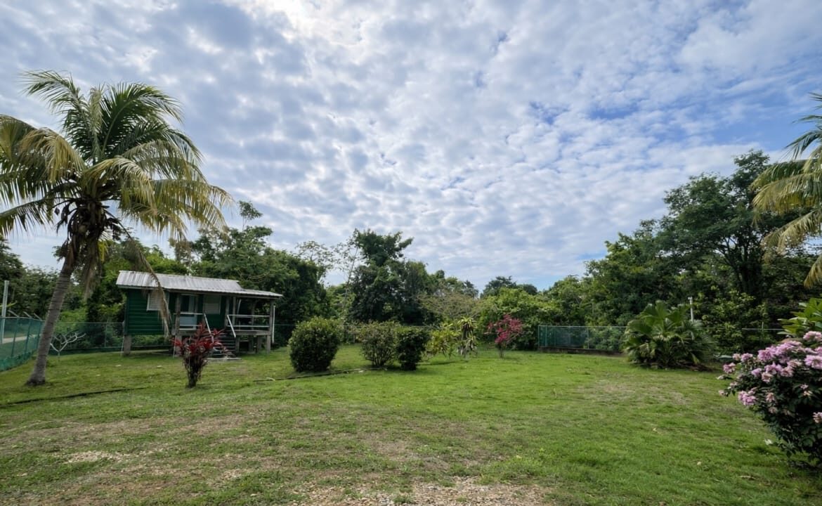PR-H113-Dangriga-guesthouse-1170x785