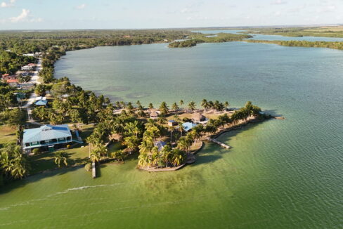 caribbean-waterfront-estate-belize