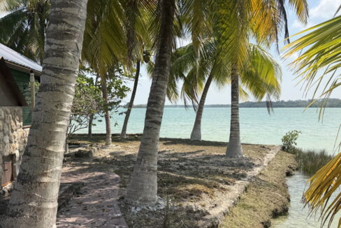 northern-belize-waterfront-land