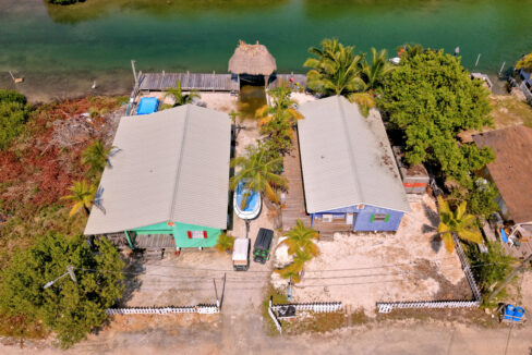 san-pedro-boat-ready-waterfront-home