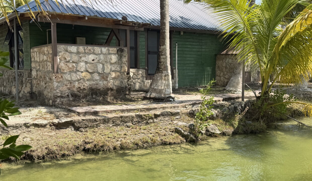 waterfront-development-land-belize