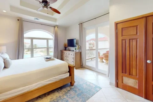 Grand-Caribe-F9-Bedroom-3
