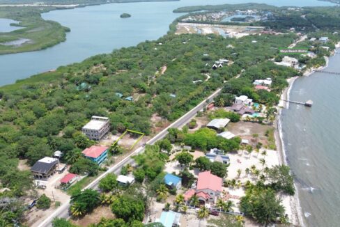 PL0182-roadfront-lot-Placencia-Peninsula-scaled