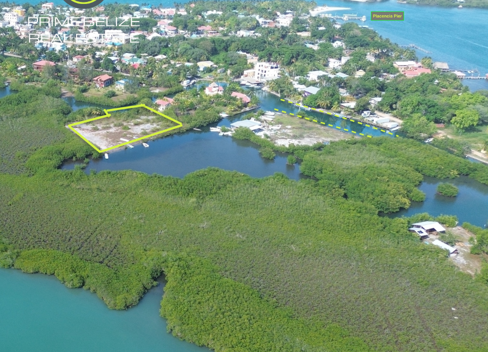 PL0232-big-island-parcel-behind-placencia-village