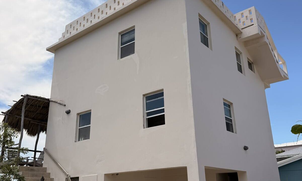 ambergris-caye-canal-front-home-main-entry-exterior