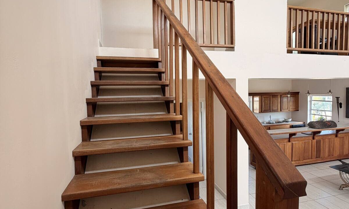 ambergris-caye-canal-front-home-staircase-detail