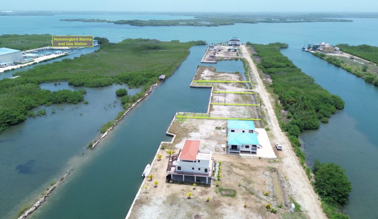 three-waterfront-lots-perfect-for-boats-scaled