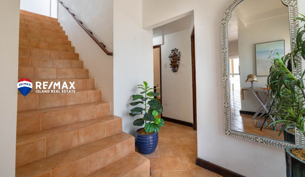 MARALAGUNA-VILLA-5227-H72-VILLA-GOOD-VIBES-RESIZED-WATERMARKED-15