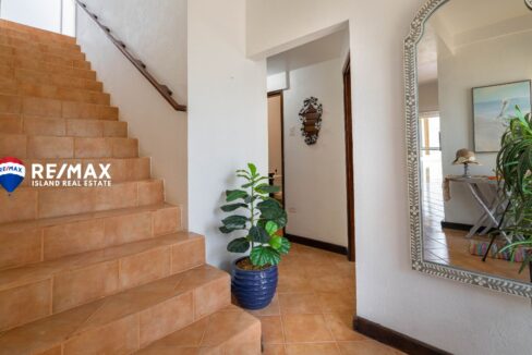 MARALAGUNA-VILLA-5227-H72-VILLA-GOOD-VIBES-RESIZED-WATERMARKED-15