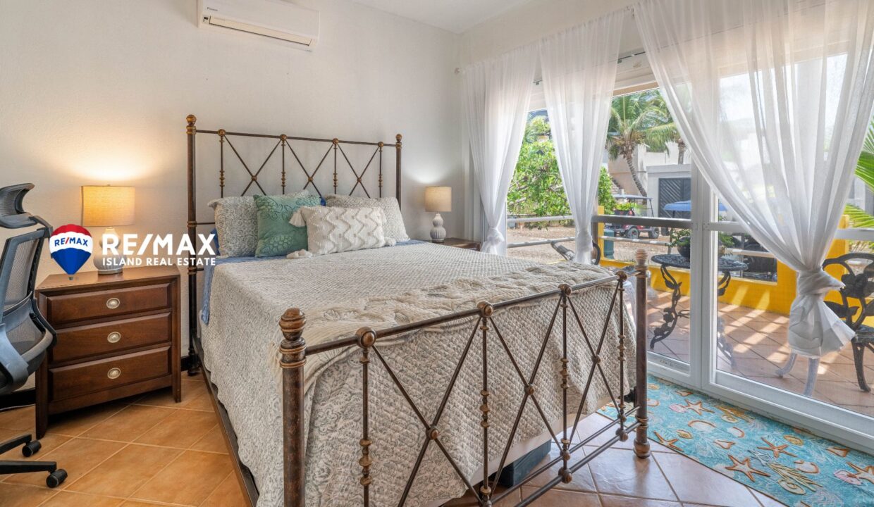 MARALAGUNA-VILLA-5227-H72-VILLA-GOOD-VIBES-RESIZED-WATERMARKED-16