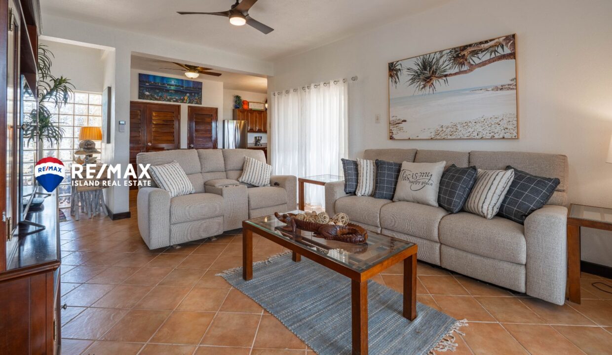 MARALAGUNA-VILLA-5227-H72-VILLA-GOOD-VIBES-RESIZED-WATERMARKED-21