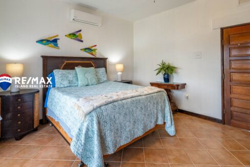 MARALAGUNA-VILLA-5227-H72-VILLA-GOOD-VIBES-RESIZED-WATERMARKED-29