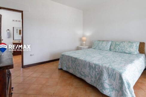 MARALAGUNA-VILLA-5227-H72-VILLA-GOOD-VIBES-RESIZED-WATERMARKED-36