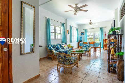 VIEW-THE-BLUE-BEACHFRONT-HOME-RESIZED-WATERMARKED-34