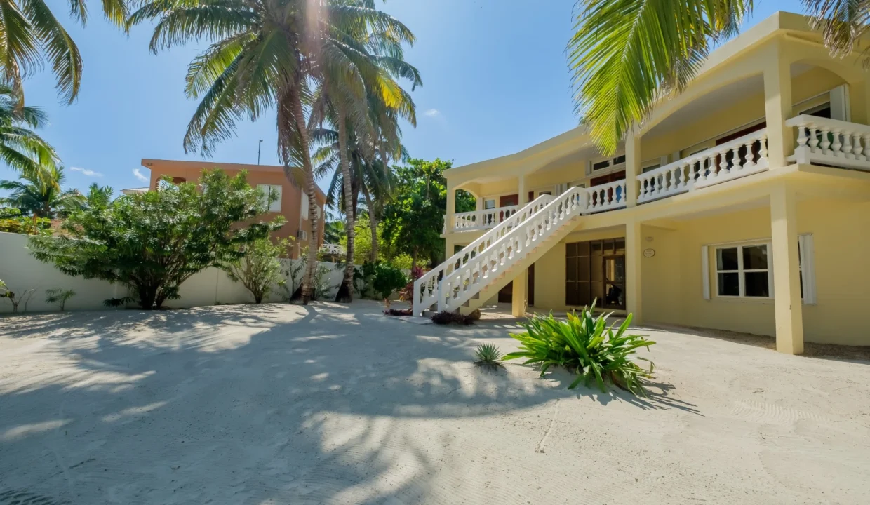 kellerwilliamsbelize-8868-casasundaze-03
