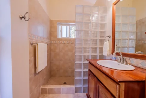 kellerwilliamsbelize-8868-casasundaze-27