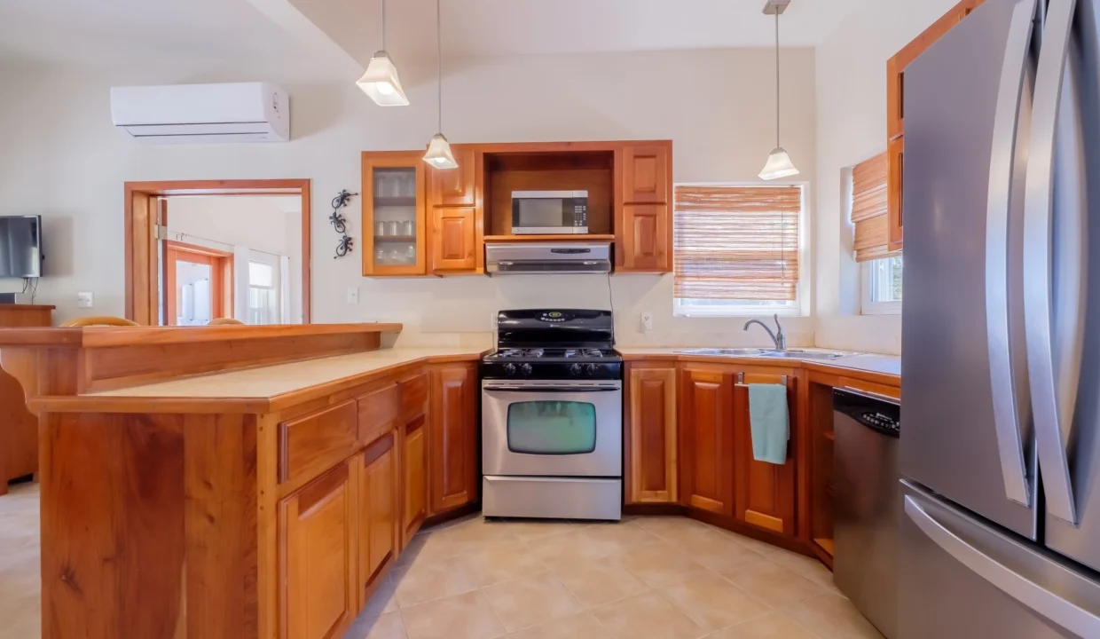 kellerwilliamsbelize-8868-casasundaze-38