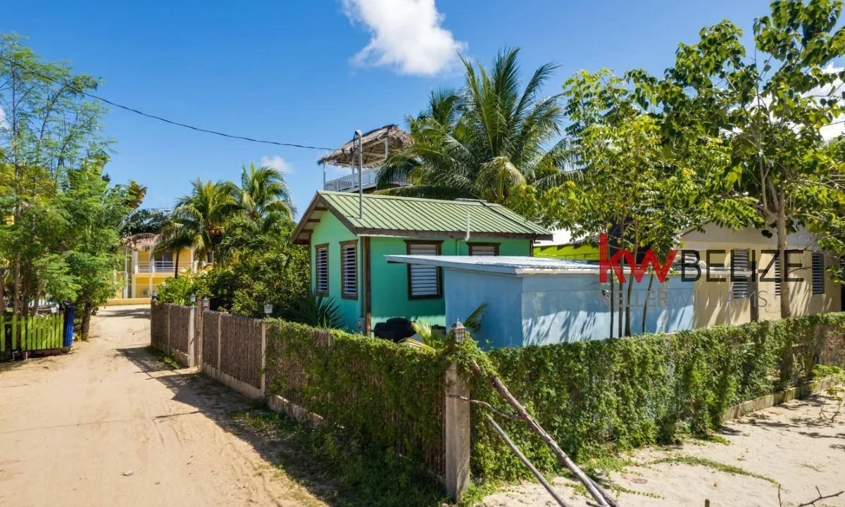 kellerwilliamsbelize-b082204h-04