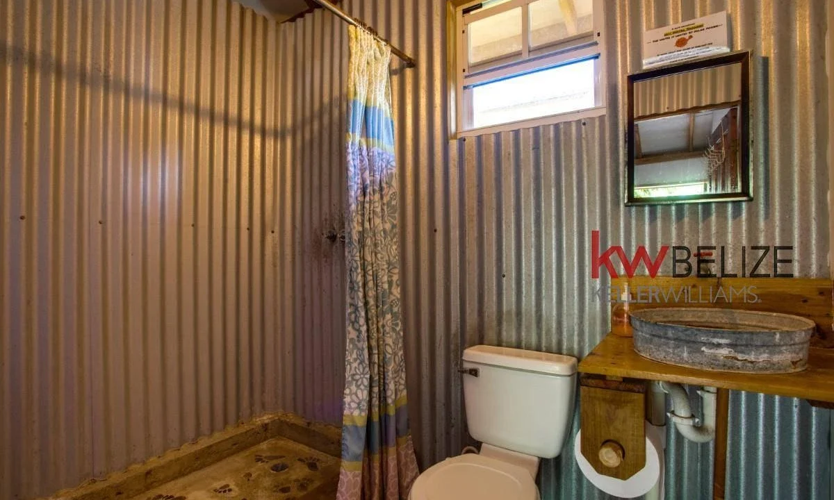 kellerwilliamsbelize-b082204h-18