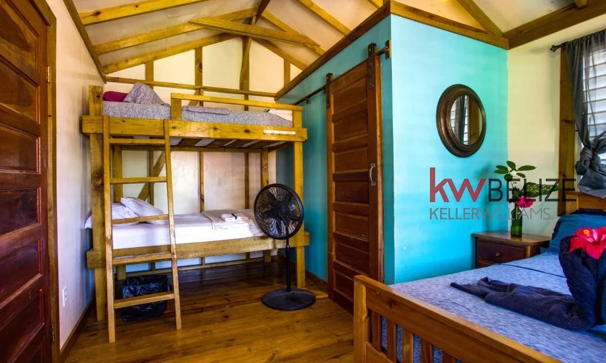 kellerwilliamsbelize-b082204h-20