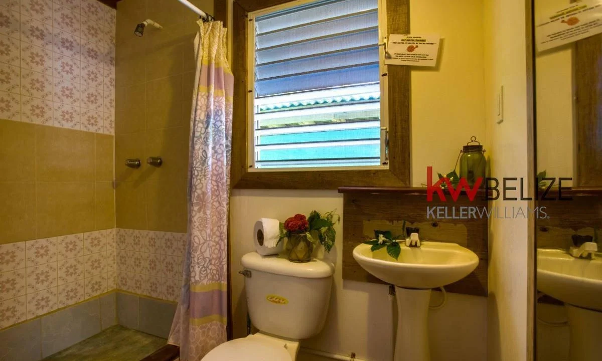 kellerwilliamsbelize-b082204h-21