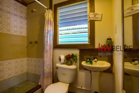 kellerwilliamsbelize-b082204h-21
