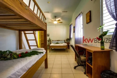 kellerwilliamsbelize-b082204h-22